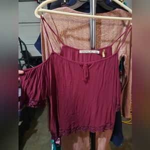 Burgundy Off-the-Shoulder Top S-L